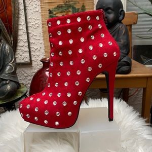 ❣️❣️SCENE RED RHINESTONE BOOTIES❣️❣️